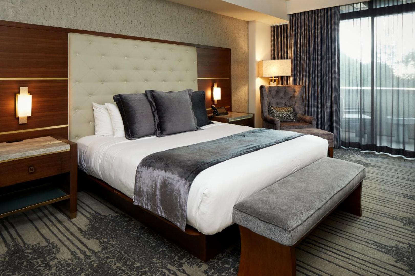 Premium King Bed with Balcony ADA